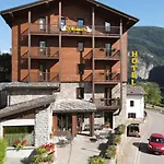 ホテル Le Marmotte